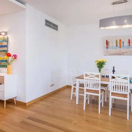 The Bay View - By Lovelystay Funchal (Madeira)