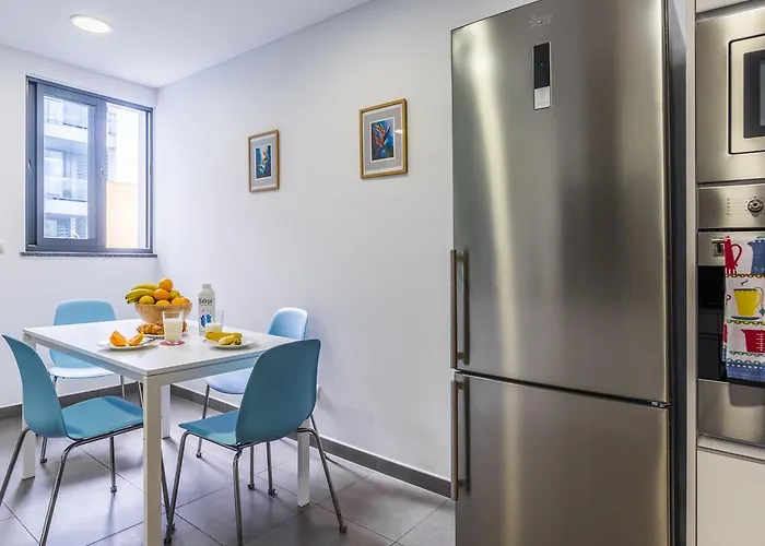 The Bay View - By Lovelystay Apartament